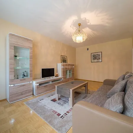 Apartment Liivalaia *